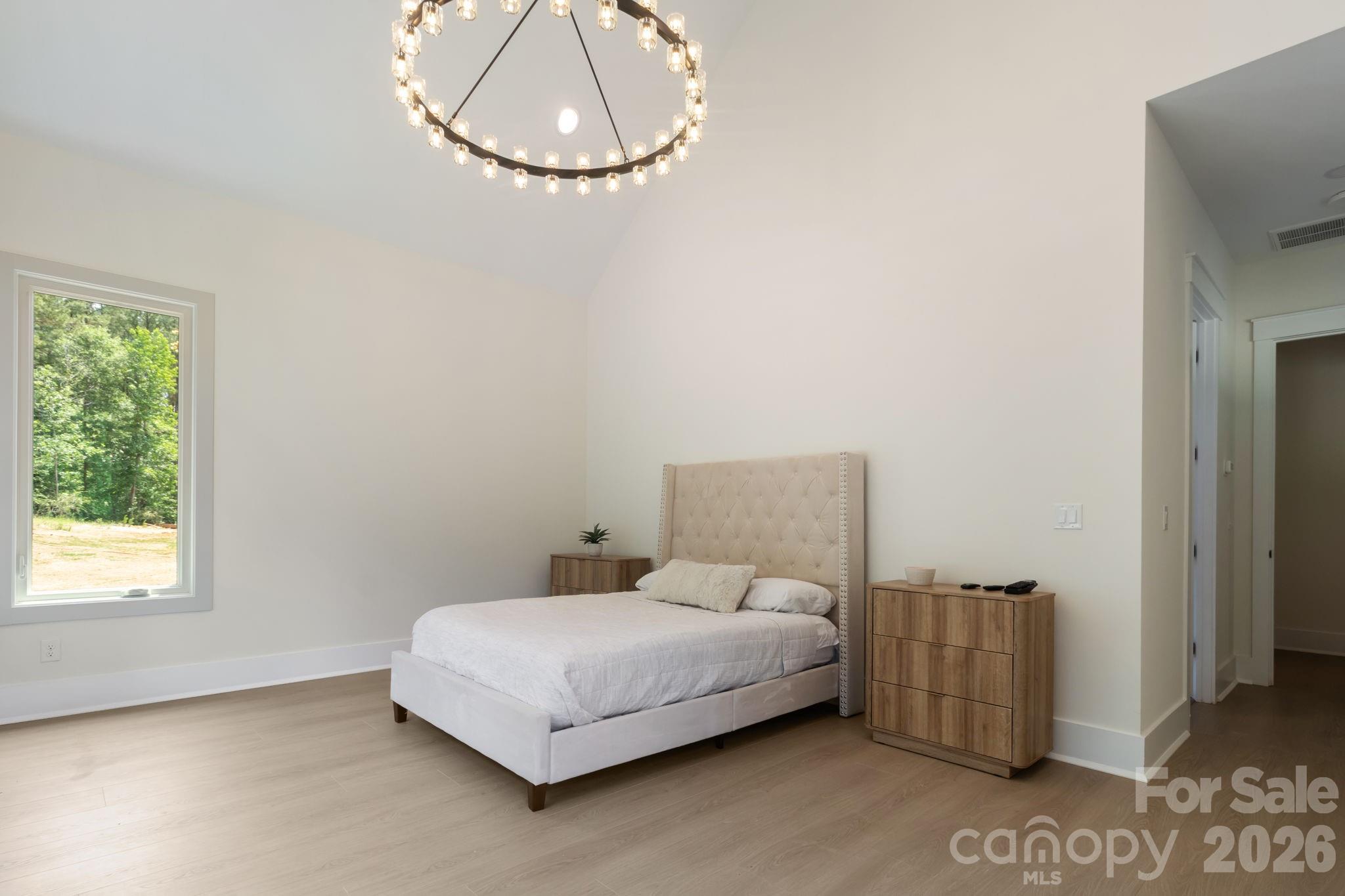 Royal Pines - Residential