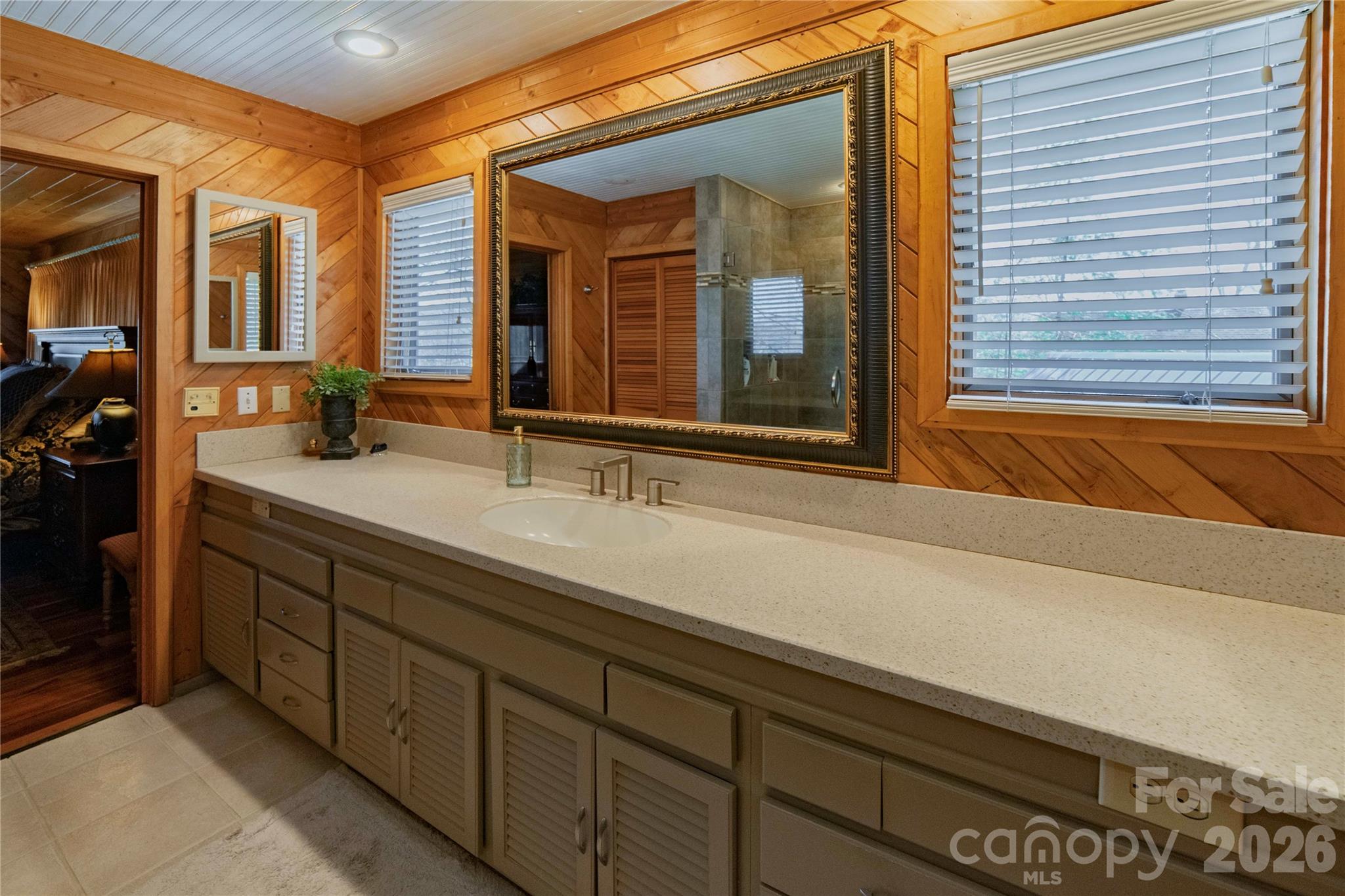 Deals Gap - Residential