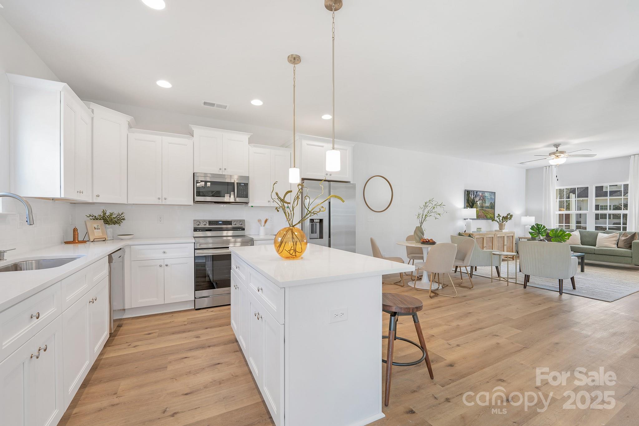 1144 Thayer Glen Court