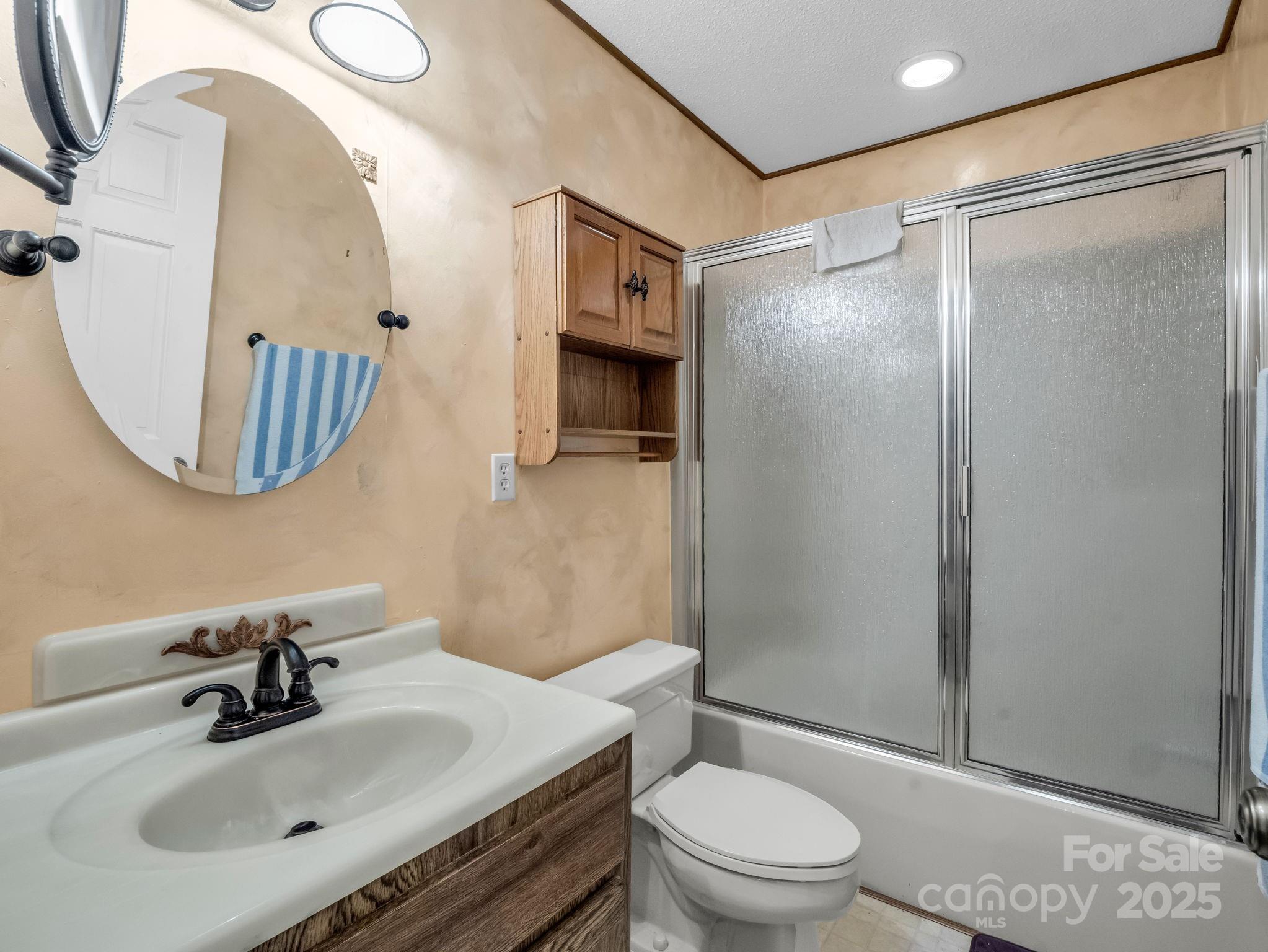 Illahee Hills - Residential