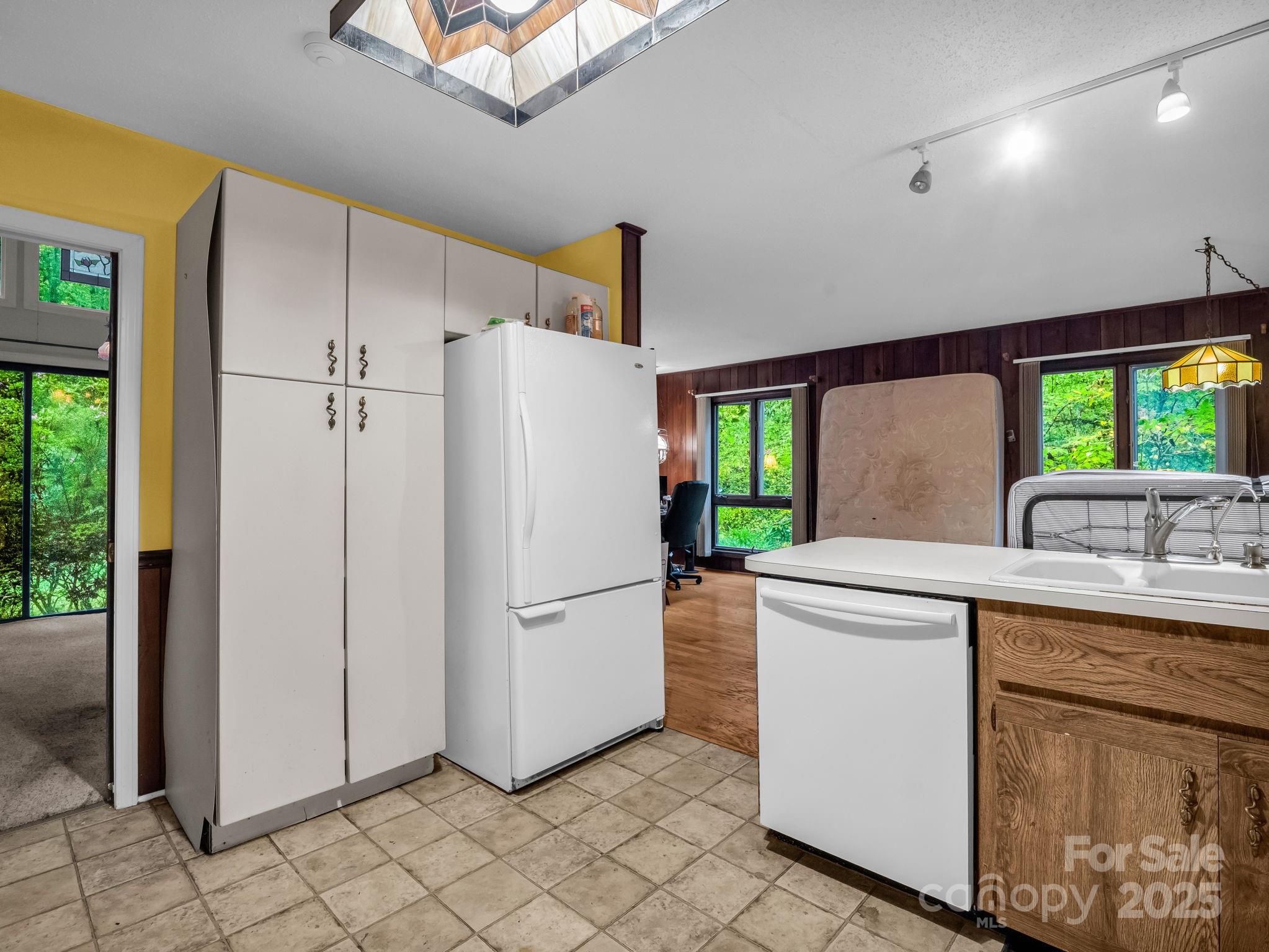 Illahee Hills - Residential