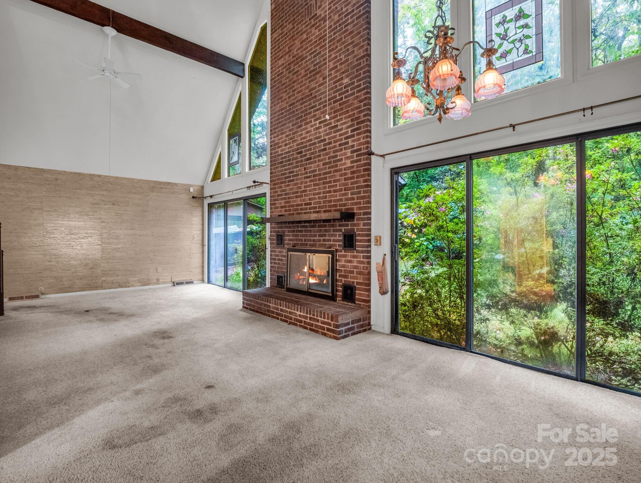 Illahee Hills - Residential