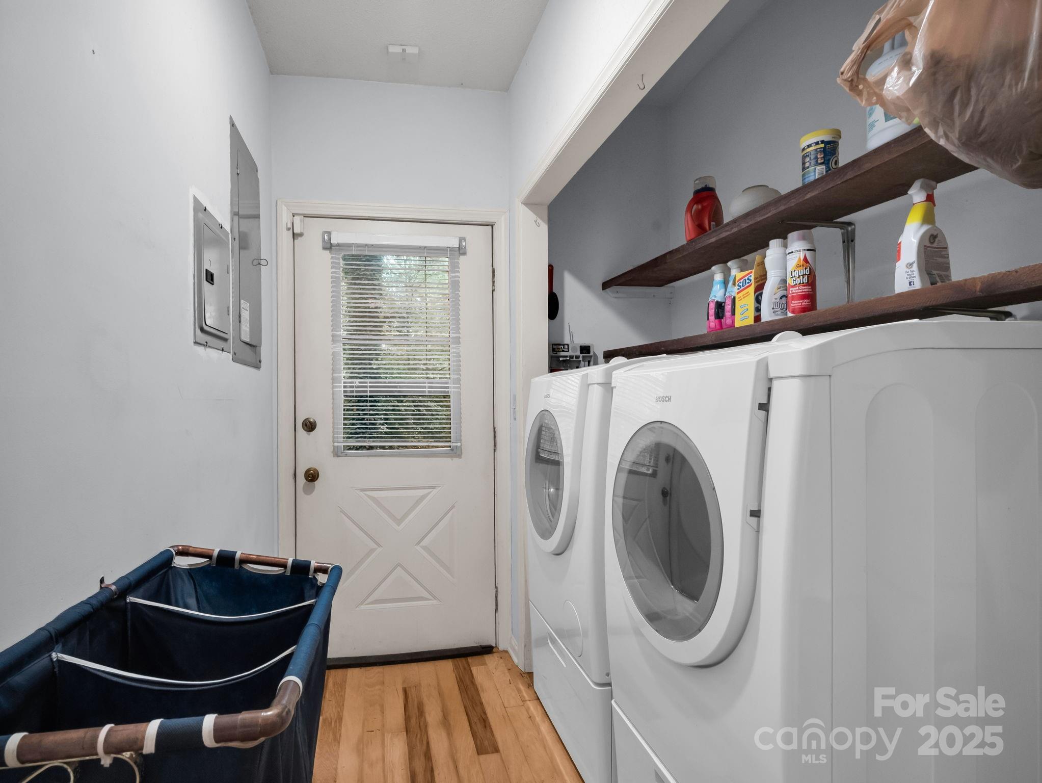 Illahee Hills - Residential