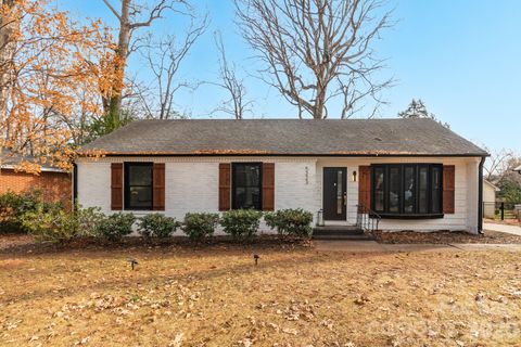 5323 Glenham Drive Charlotte NC 28210