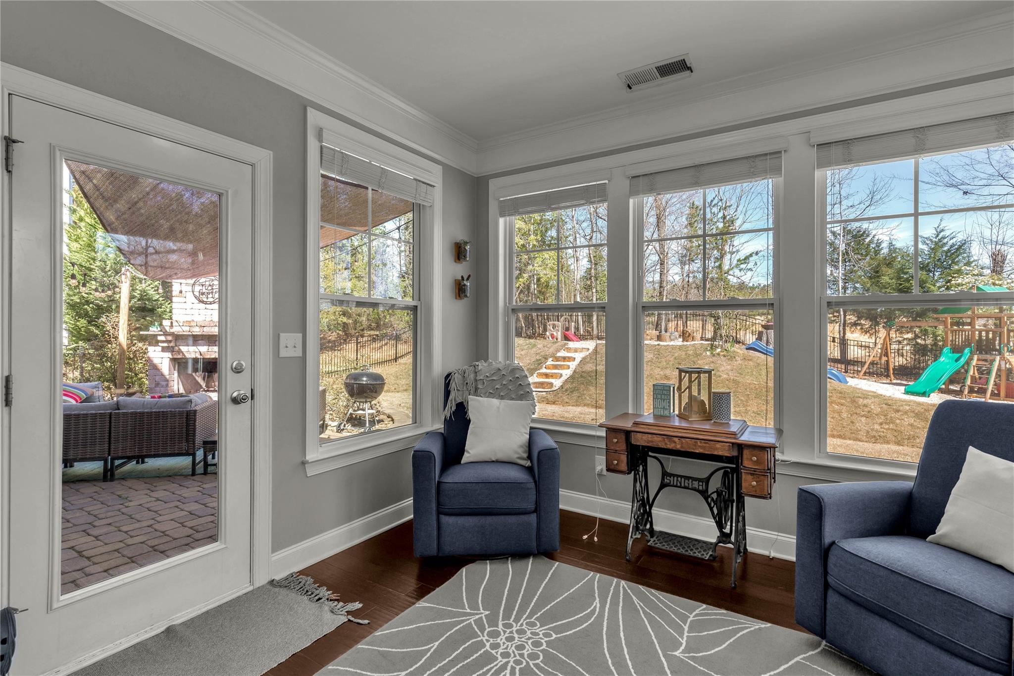 Lake Ridge - Residential