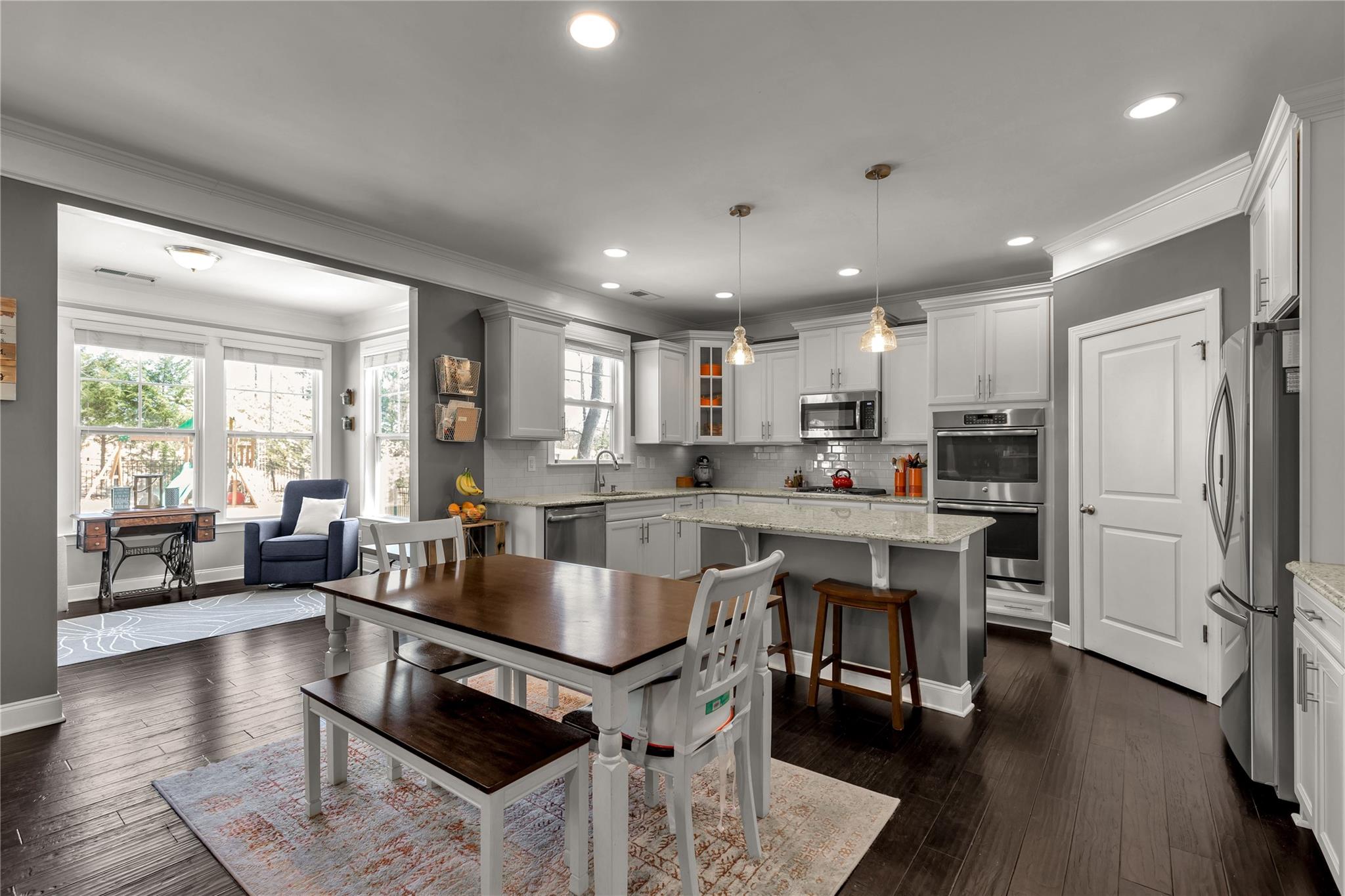 Lake Ridge - Residential