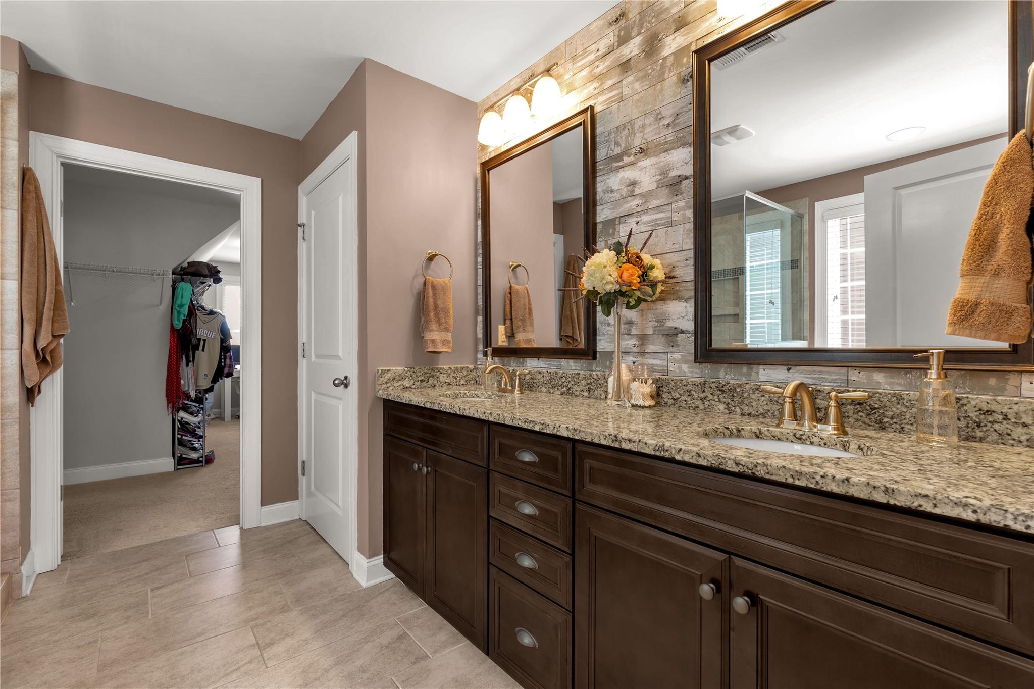 Lake Ridge - Residential