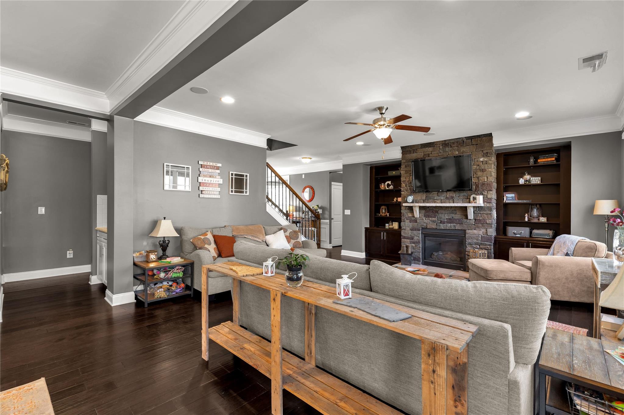 Lake Ridge - Residential