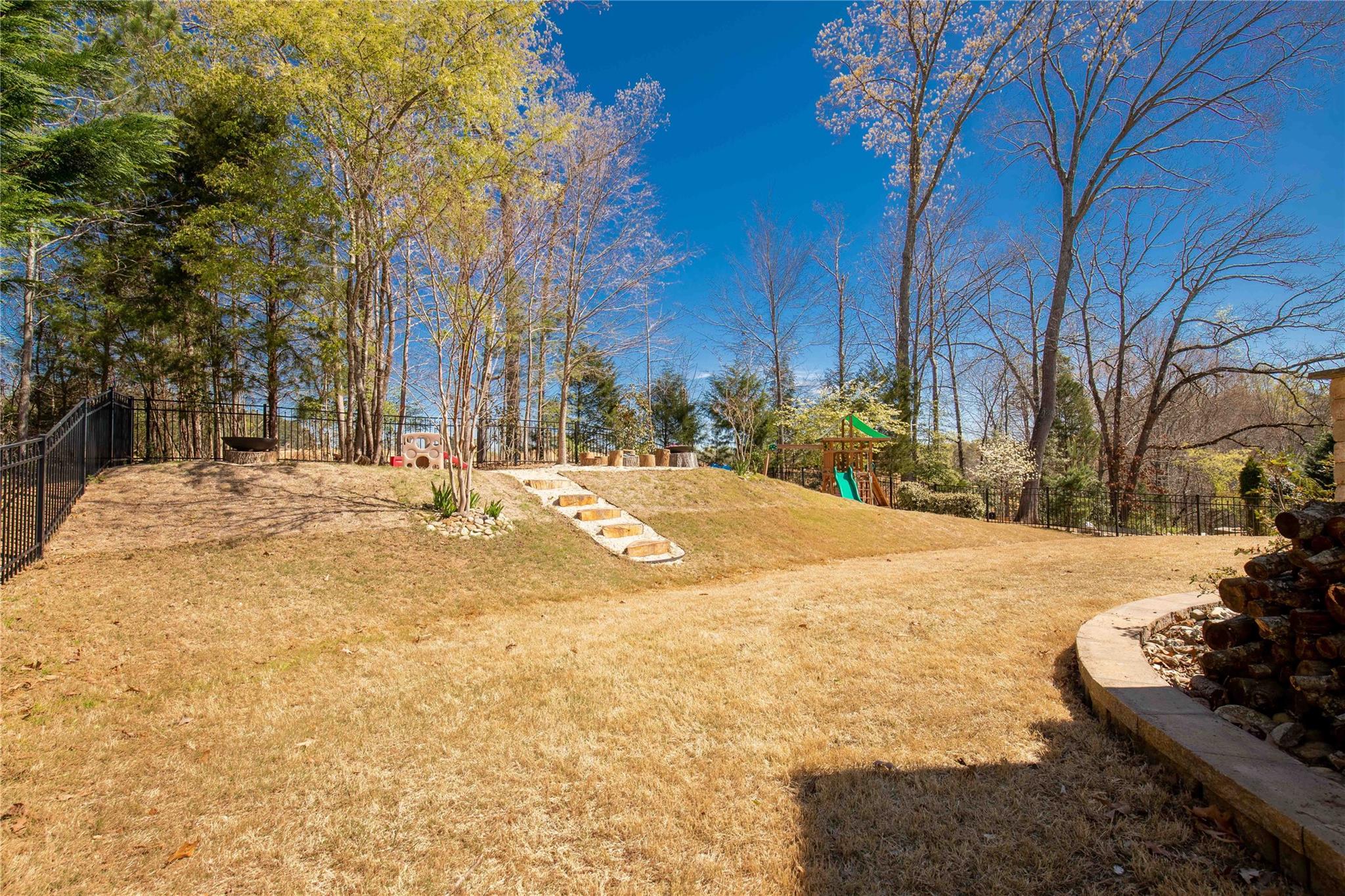 Lake Ridge - Residential