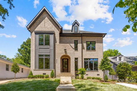 Photo of 2005 Chatham Avenue, Charlotte, NC 28205 (MLS # 4358896)