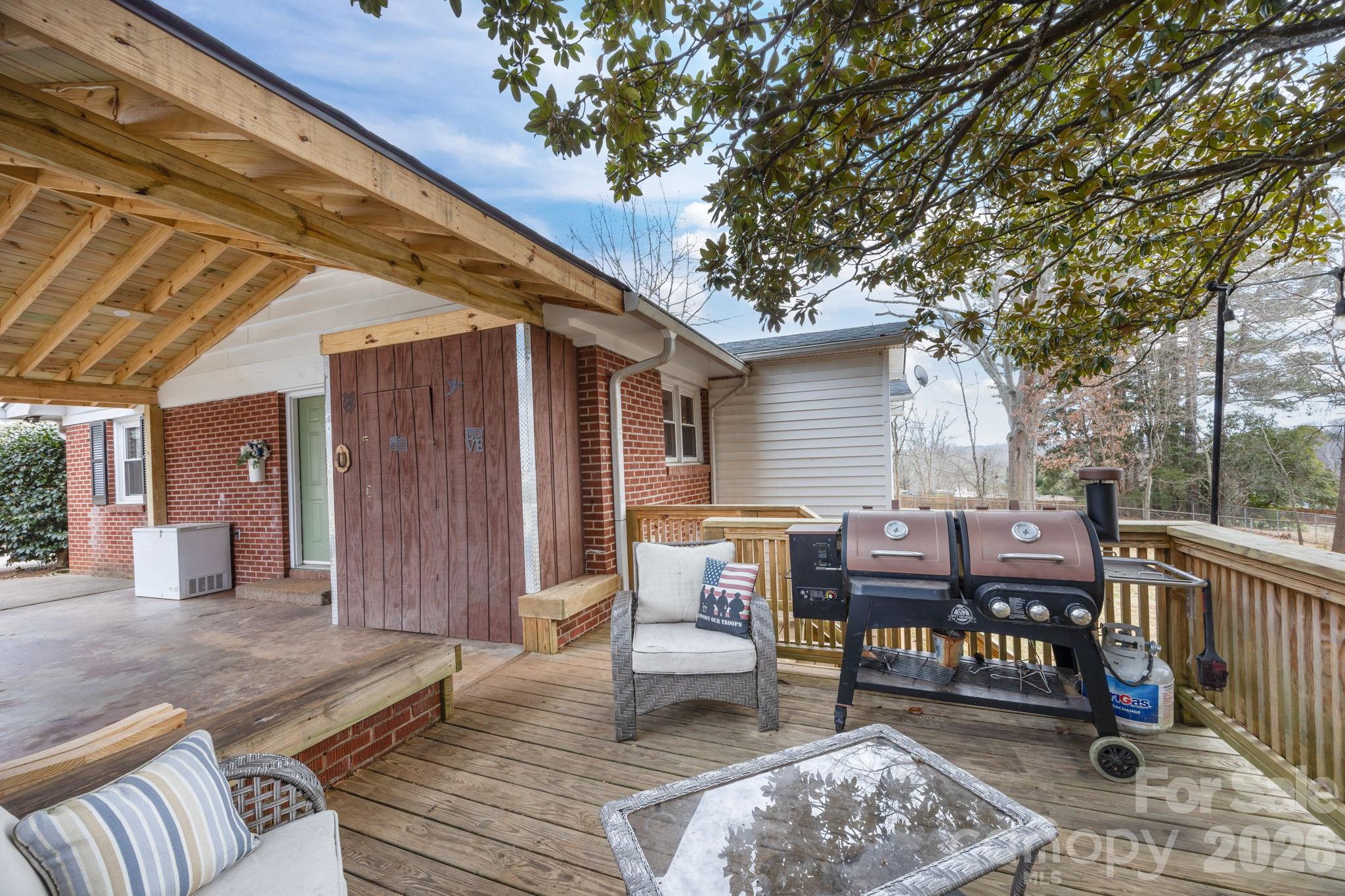 Hillcrest - Residential