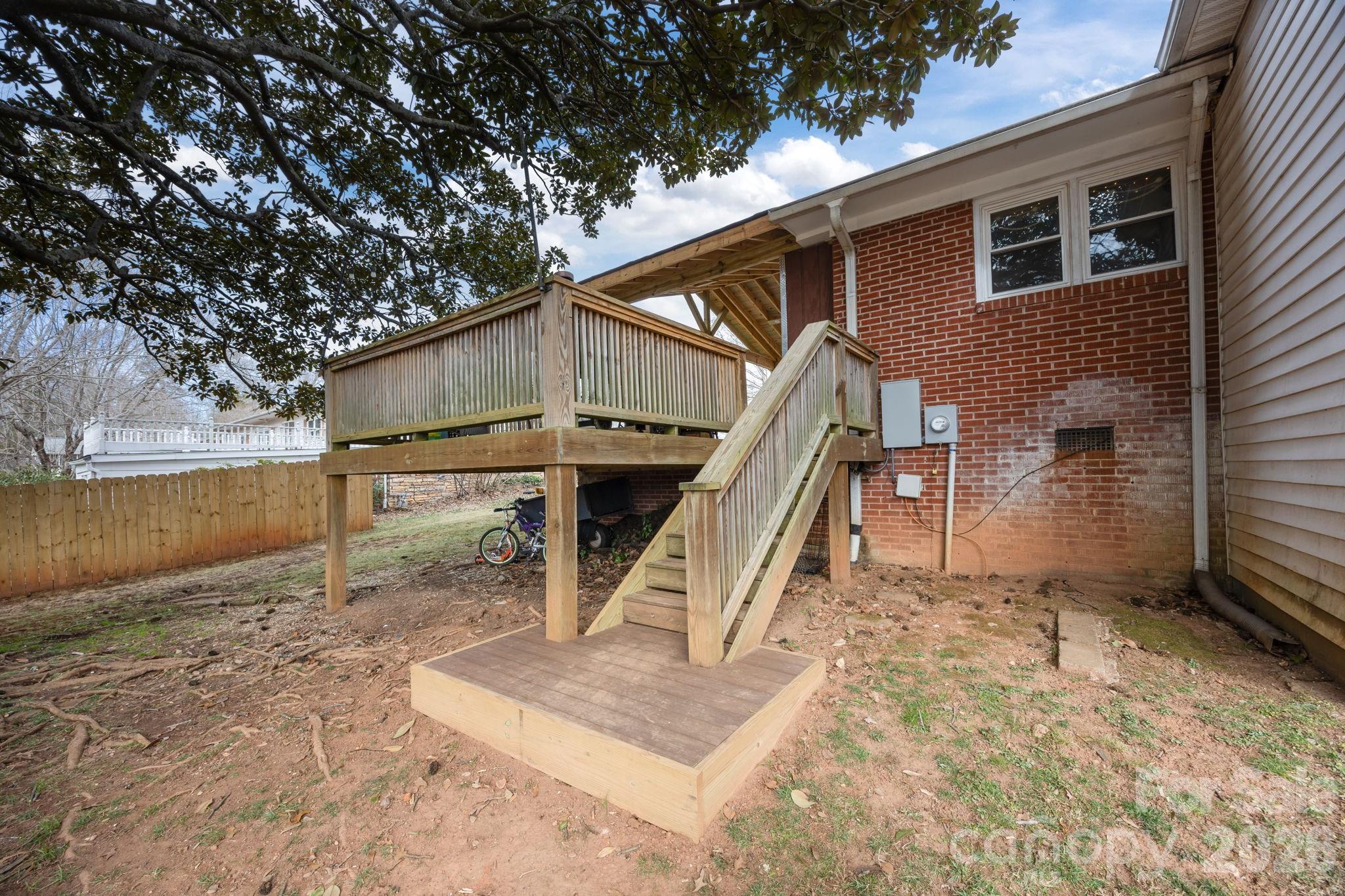 Hillcrest - Residential