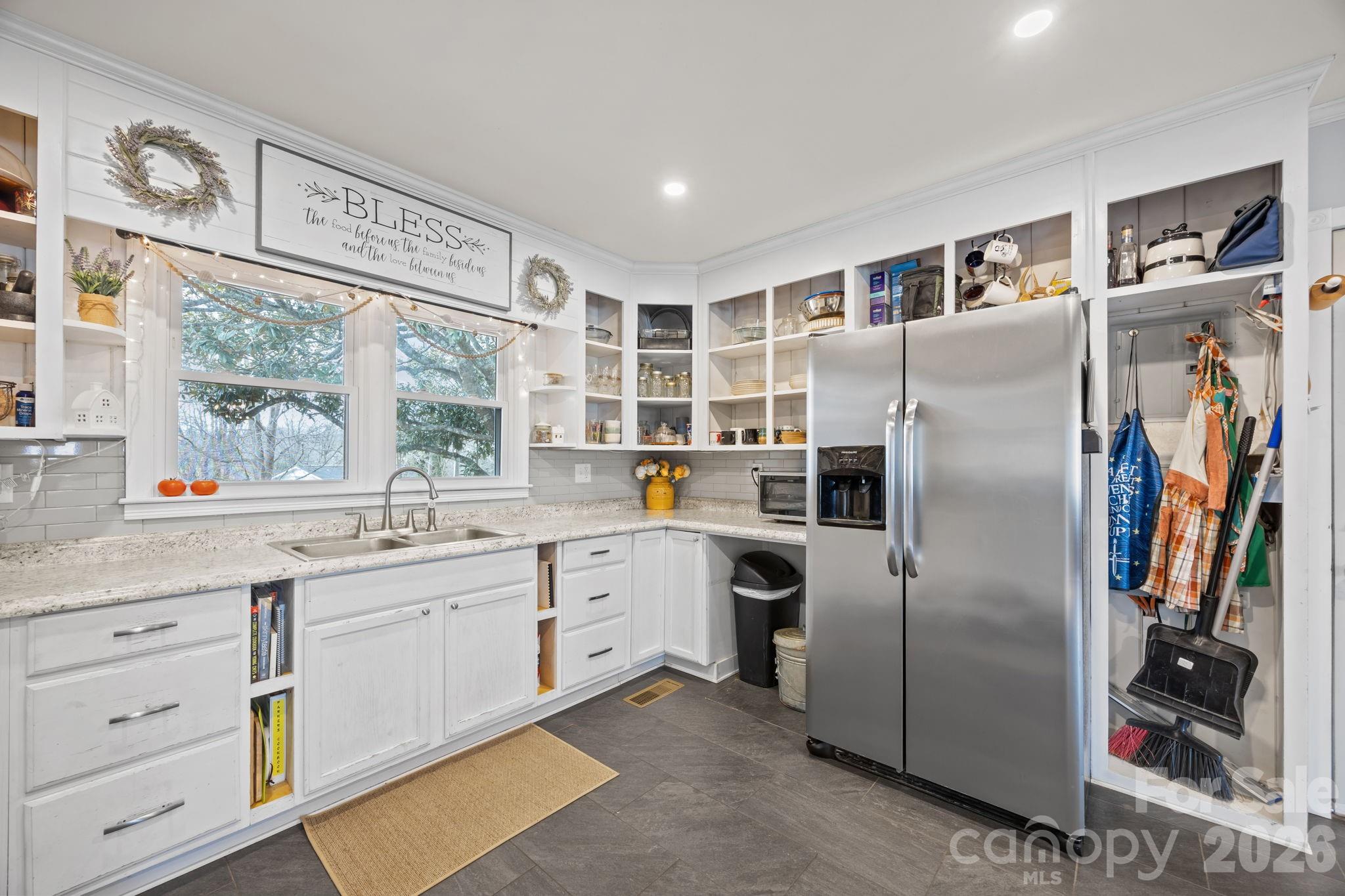 Hillcrest - Residential