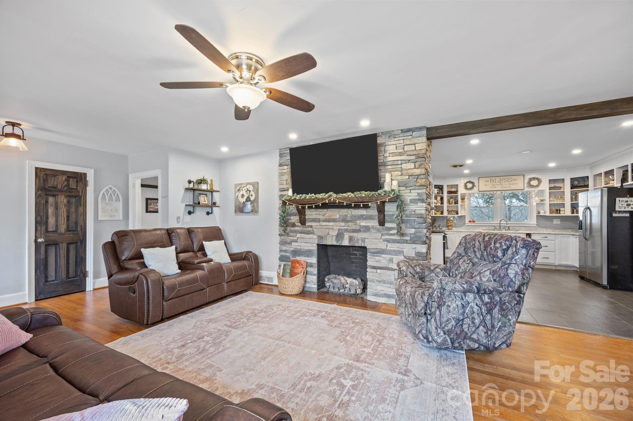 Hillcrest - Residential