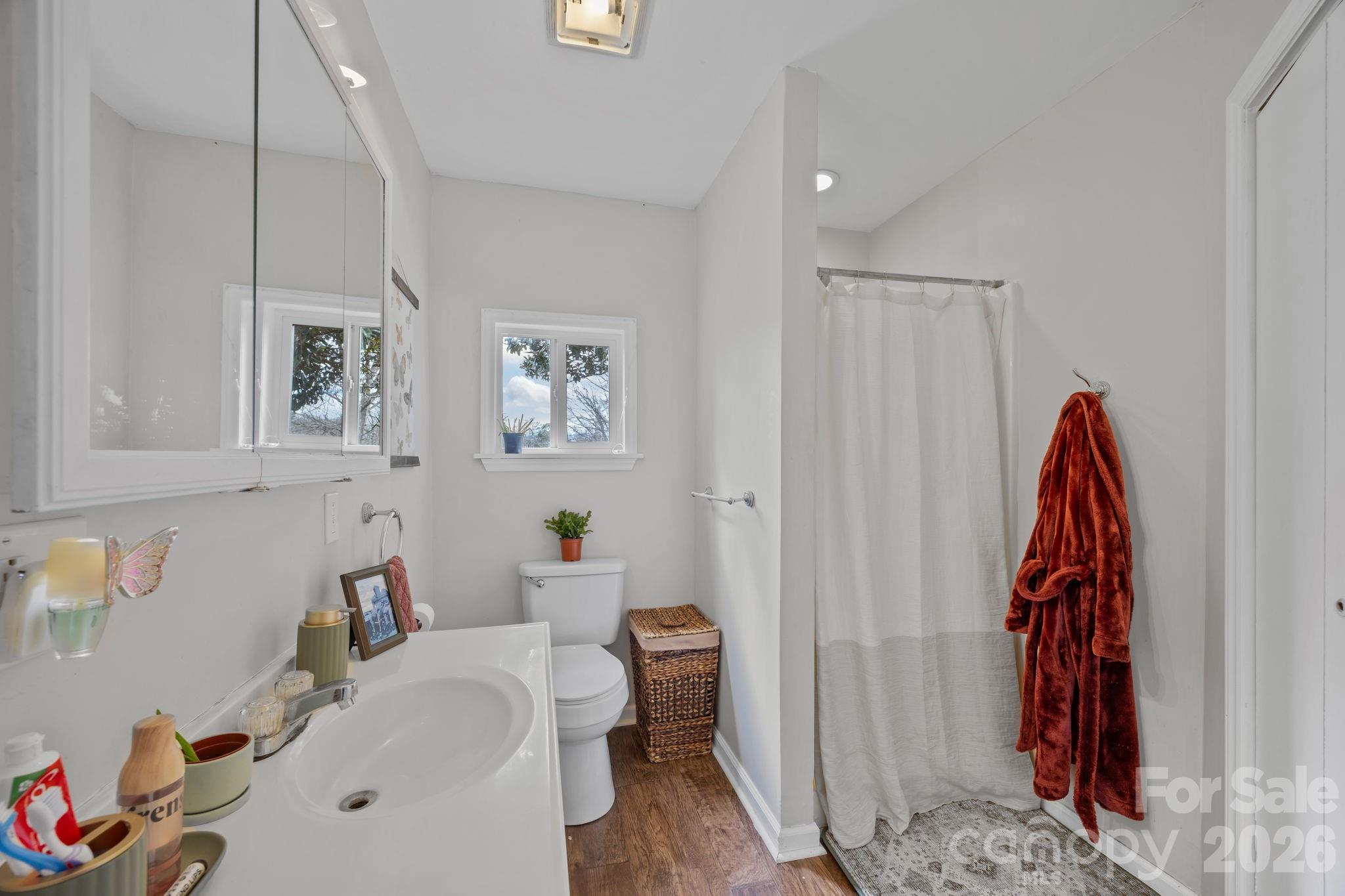 Hillcrest - Residential