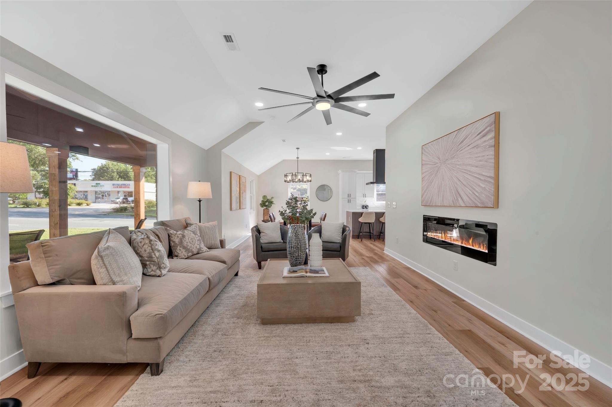 Plaza Forest - Residential