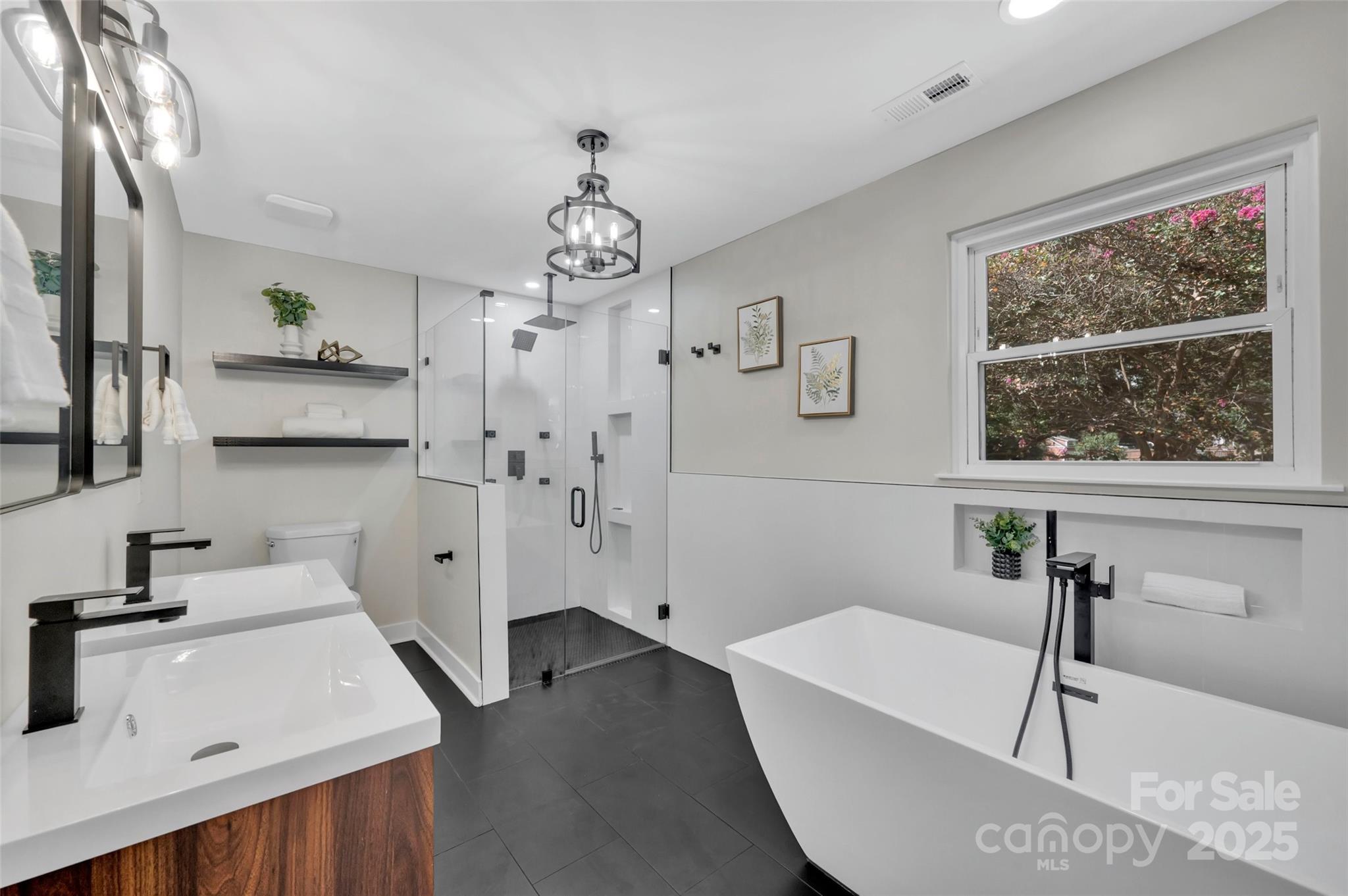 Plaza Forest - Residential