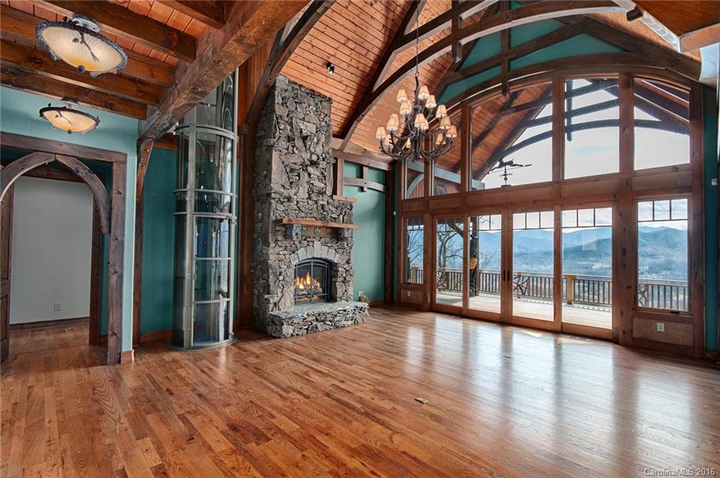 Laurel Ridge Country Club - Residential