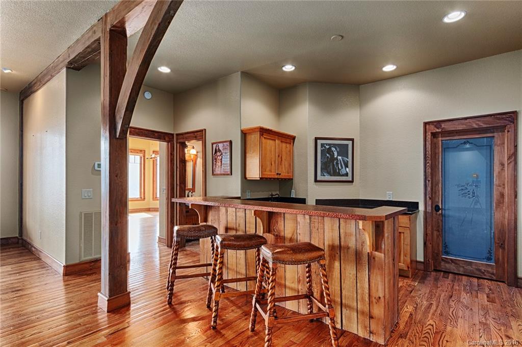 Laurel Ridge Country Club - Residential