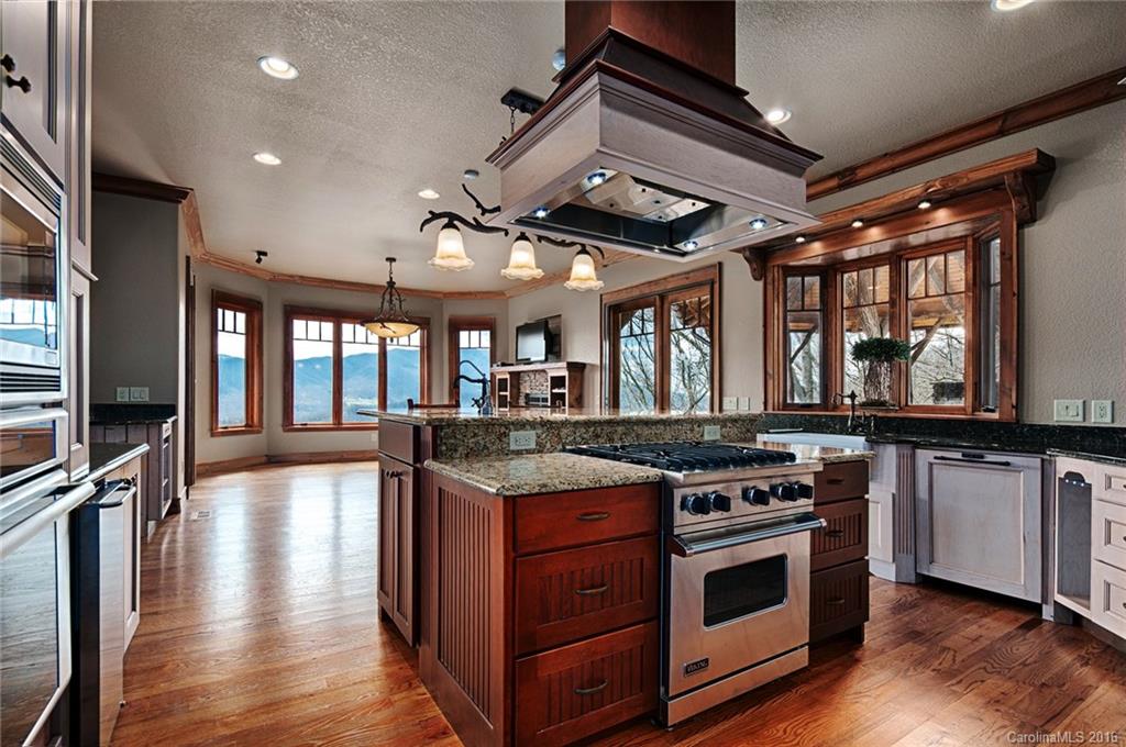 Laurel Ridge Country Club - Residential