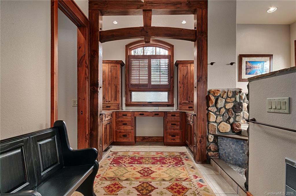 Laurel Ridge Country Club - Residential