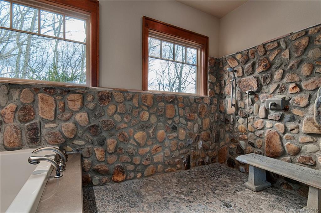 Laurel Ridge Country Club - Residential