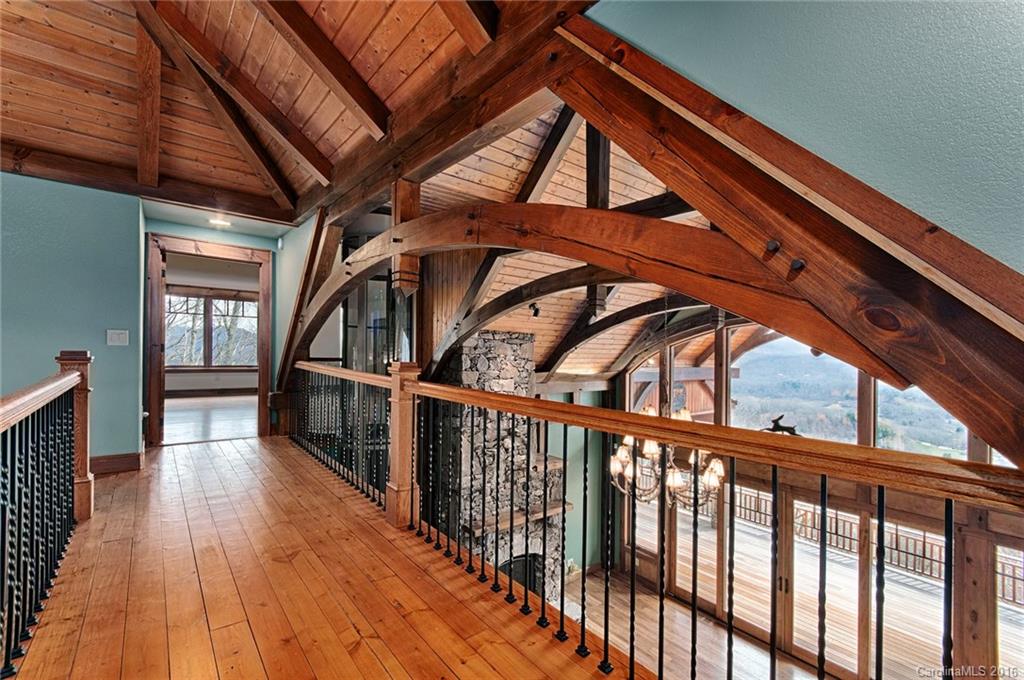 Laurel Ridge Country Club - Residential