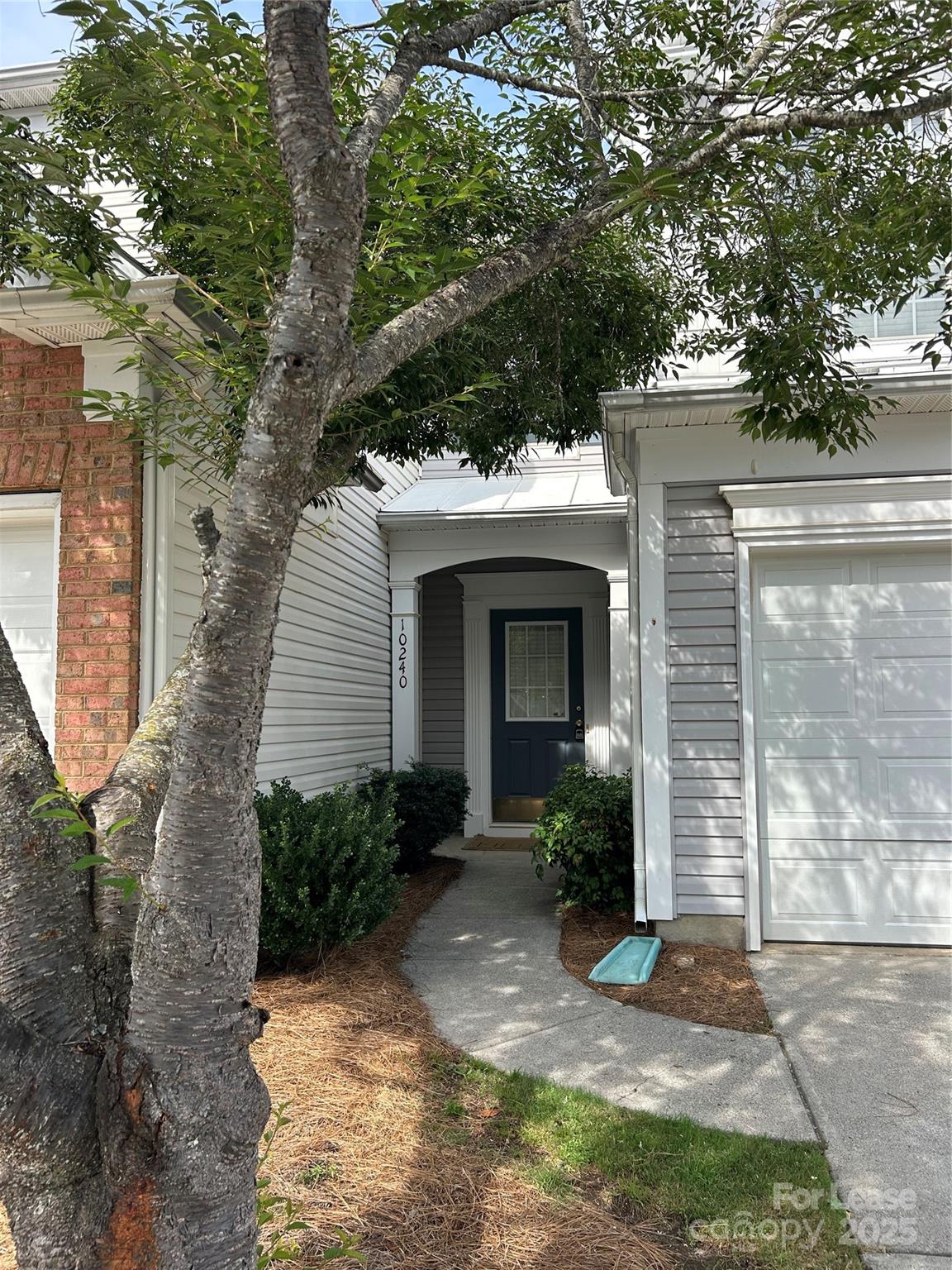 Reavencrest - Residential Lease