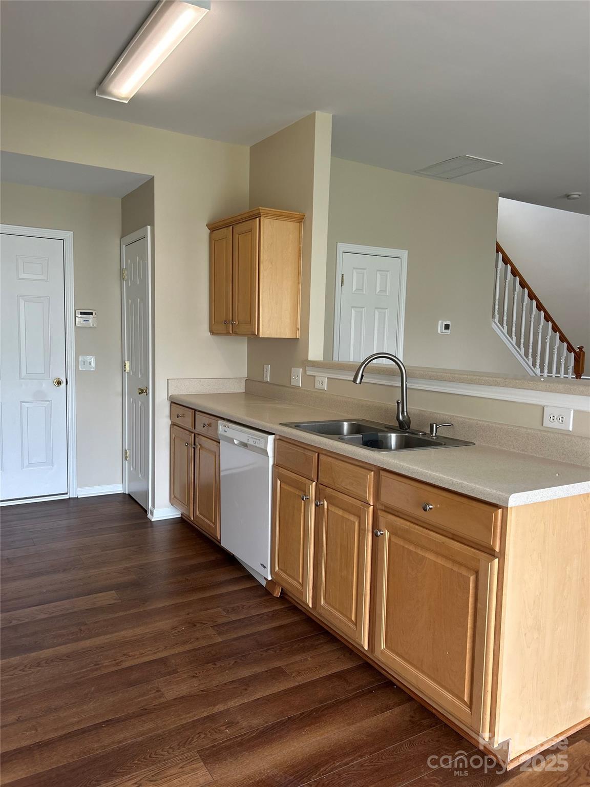 Reavencrest - Residential Lease