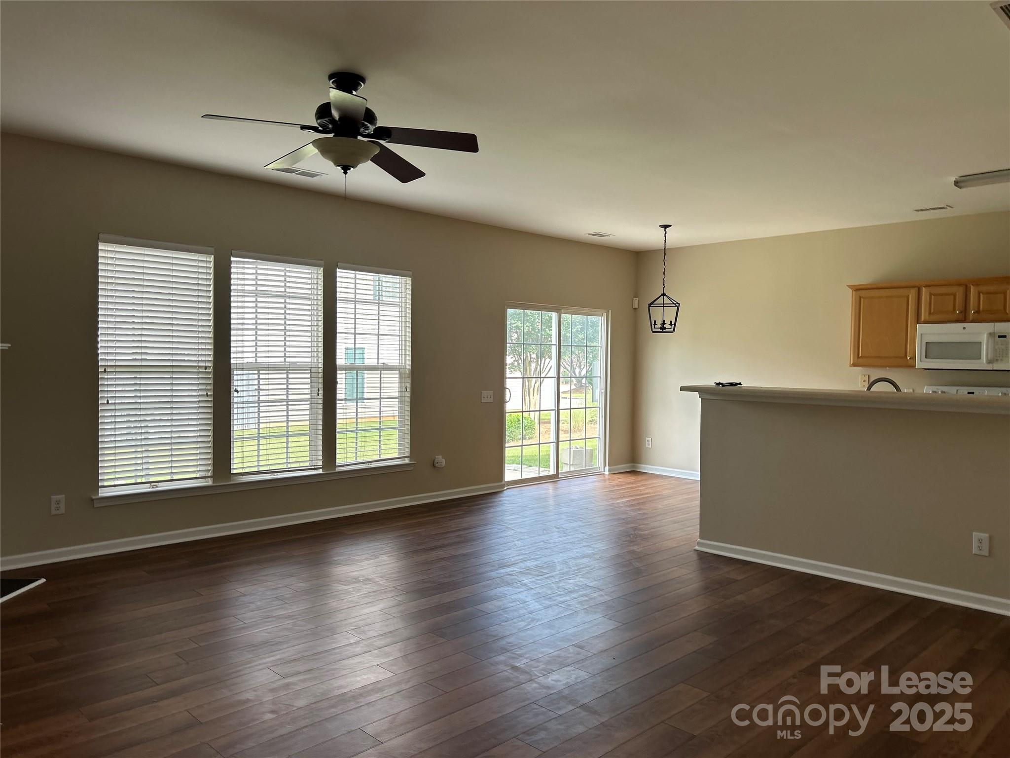 Reavencrest - Residential Lease