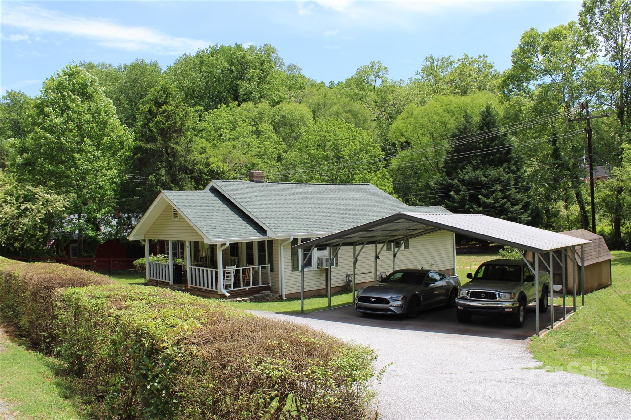 Listing image 4