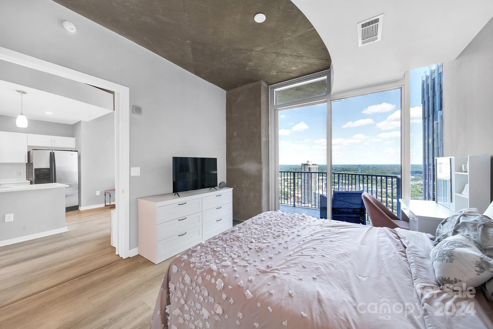 Avenue Condominiums - Residential