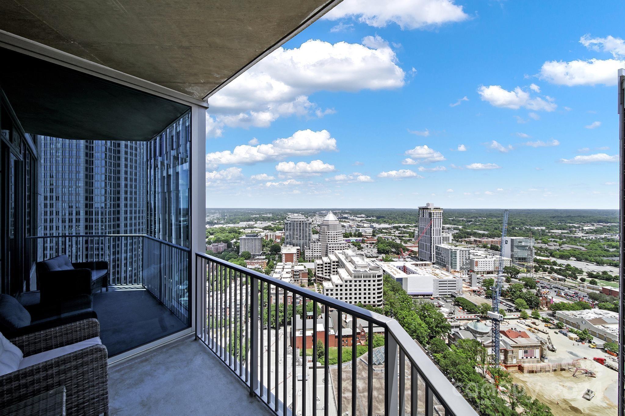 Avenue Condominiums - Residential