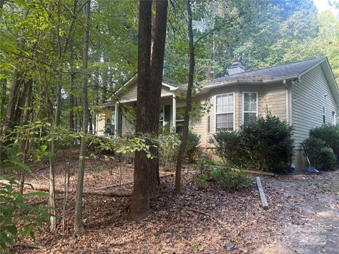 160 Overcreek Road Mooresville NC 28117