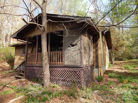 81 Fairview Heights Road Waynesville NC 28786