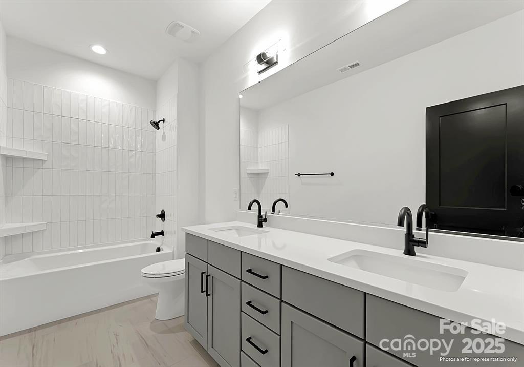 Oakhurst - Residential