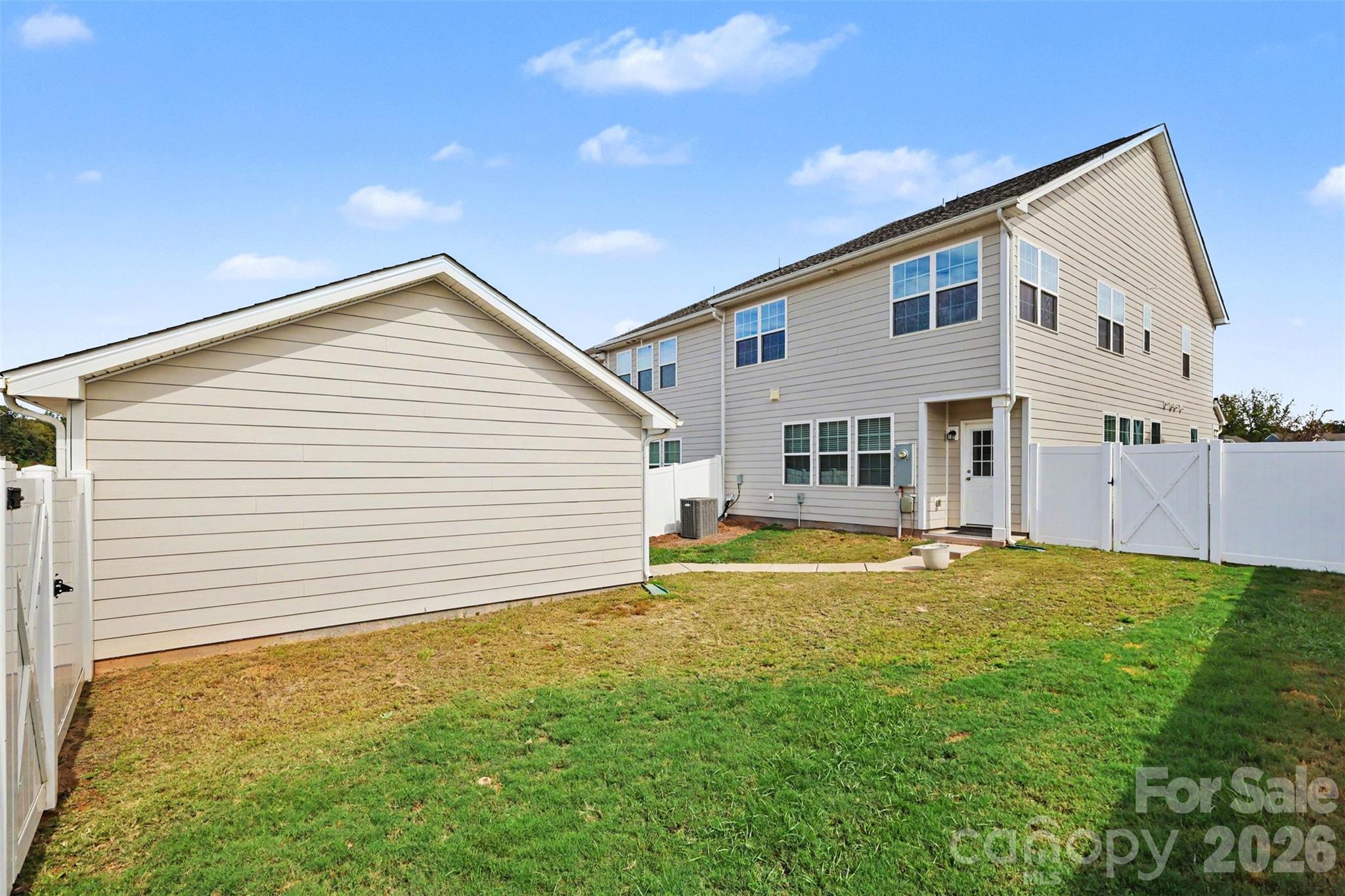 933 Cobbled Way