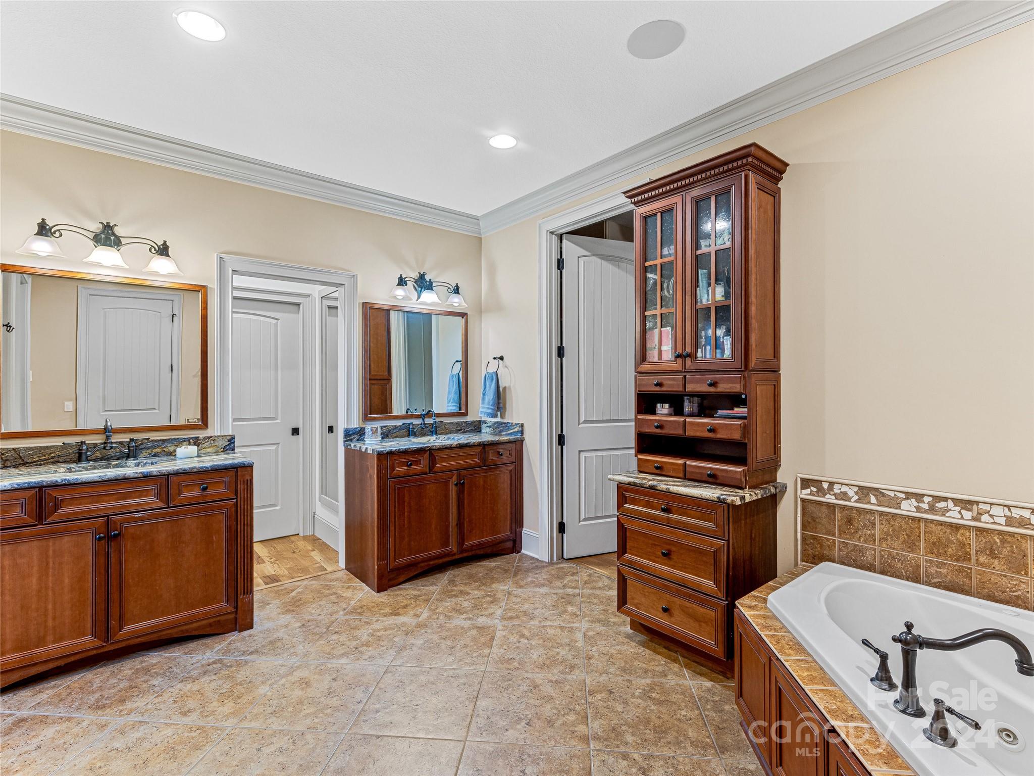 Cane Creek Ranch - Residential