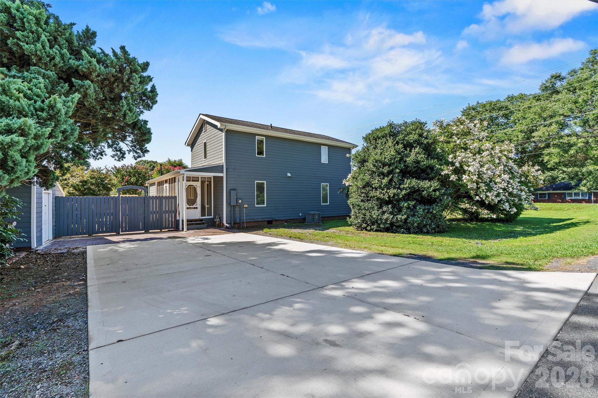 South Point - Residential