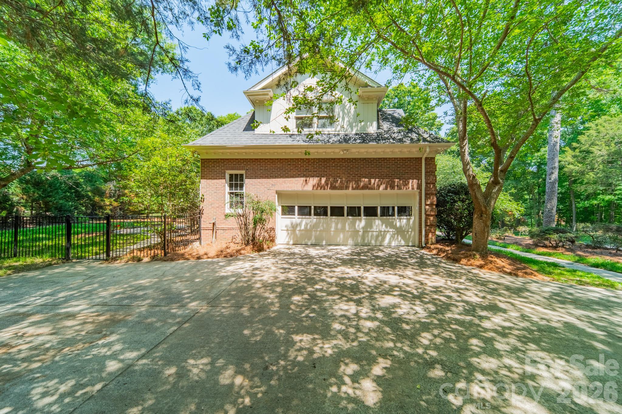 Rosecliff - Residential