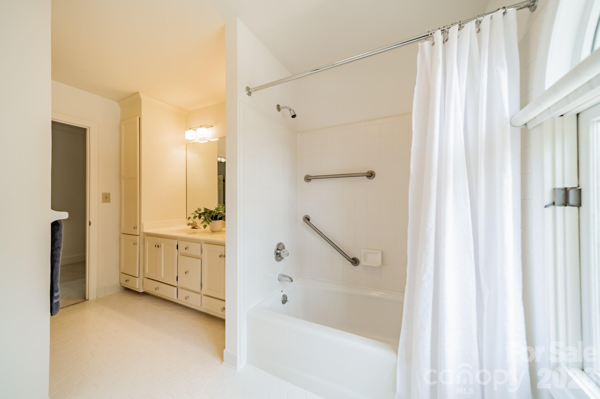 Rosecliff - Residential