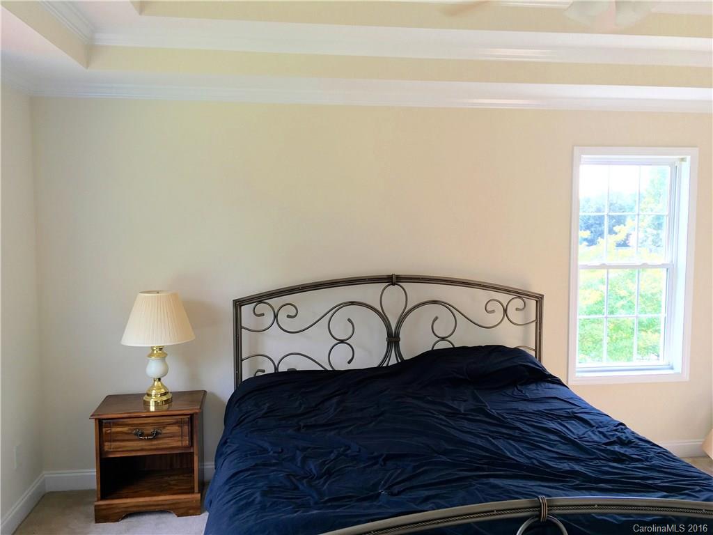 Hunters Trace - Residential