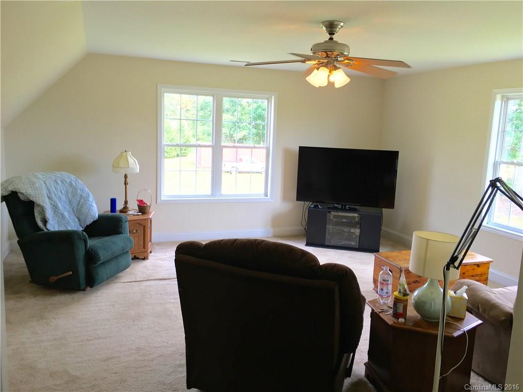 Hunters Trace - Residential