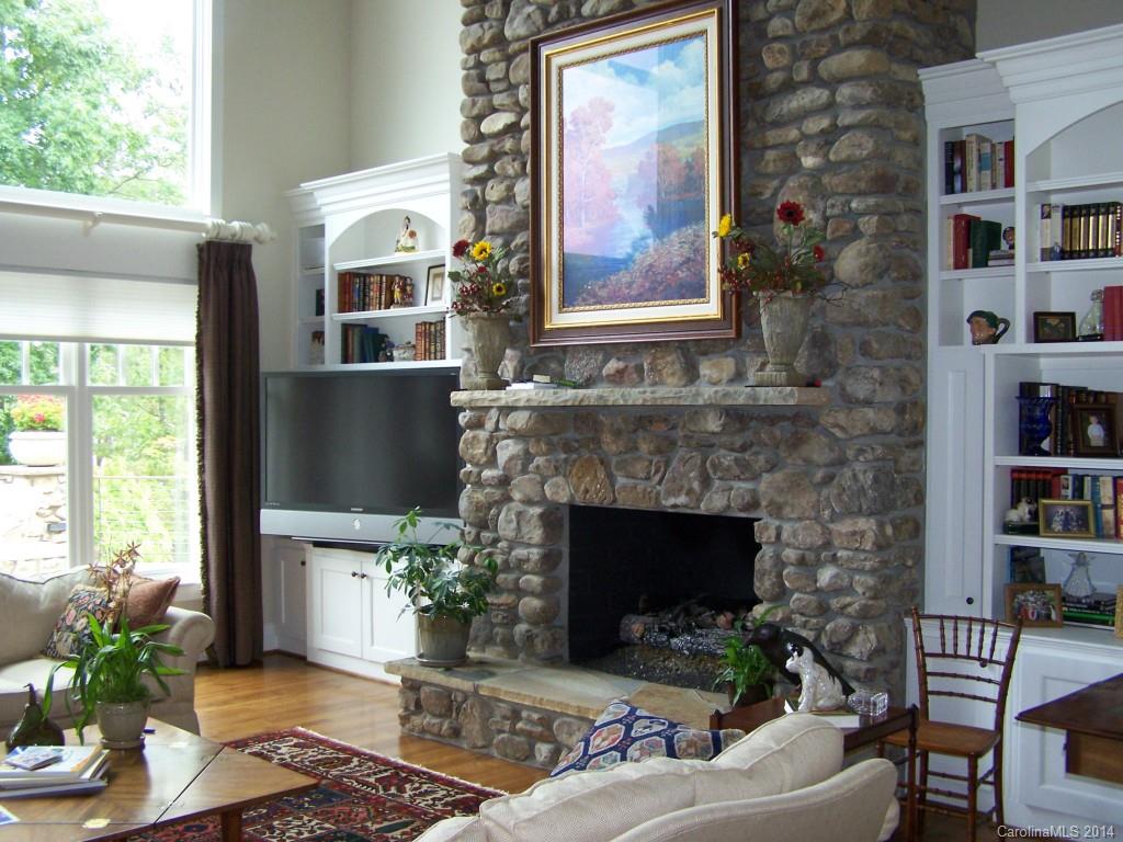 Uwharrie Point - Residential