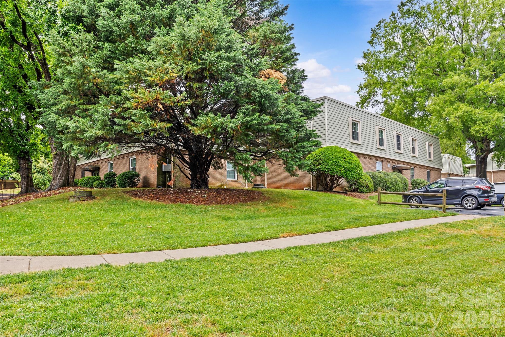 Dilworth Edge - Residential