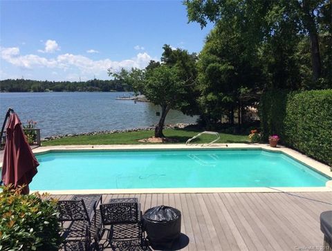 A home in Lake Wylie