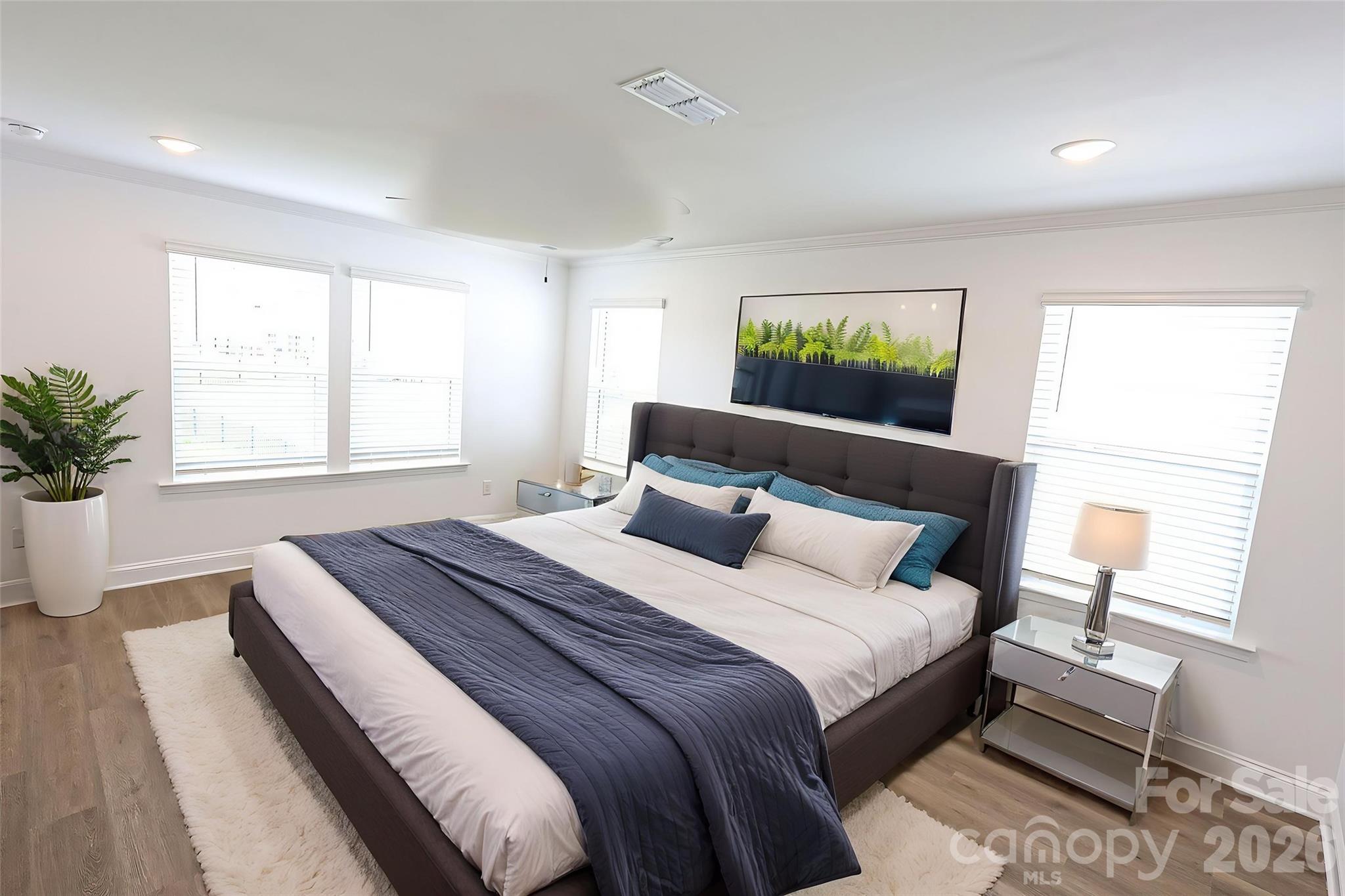 Rivercross - Residential