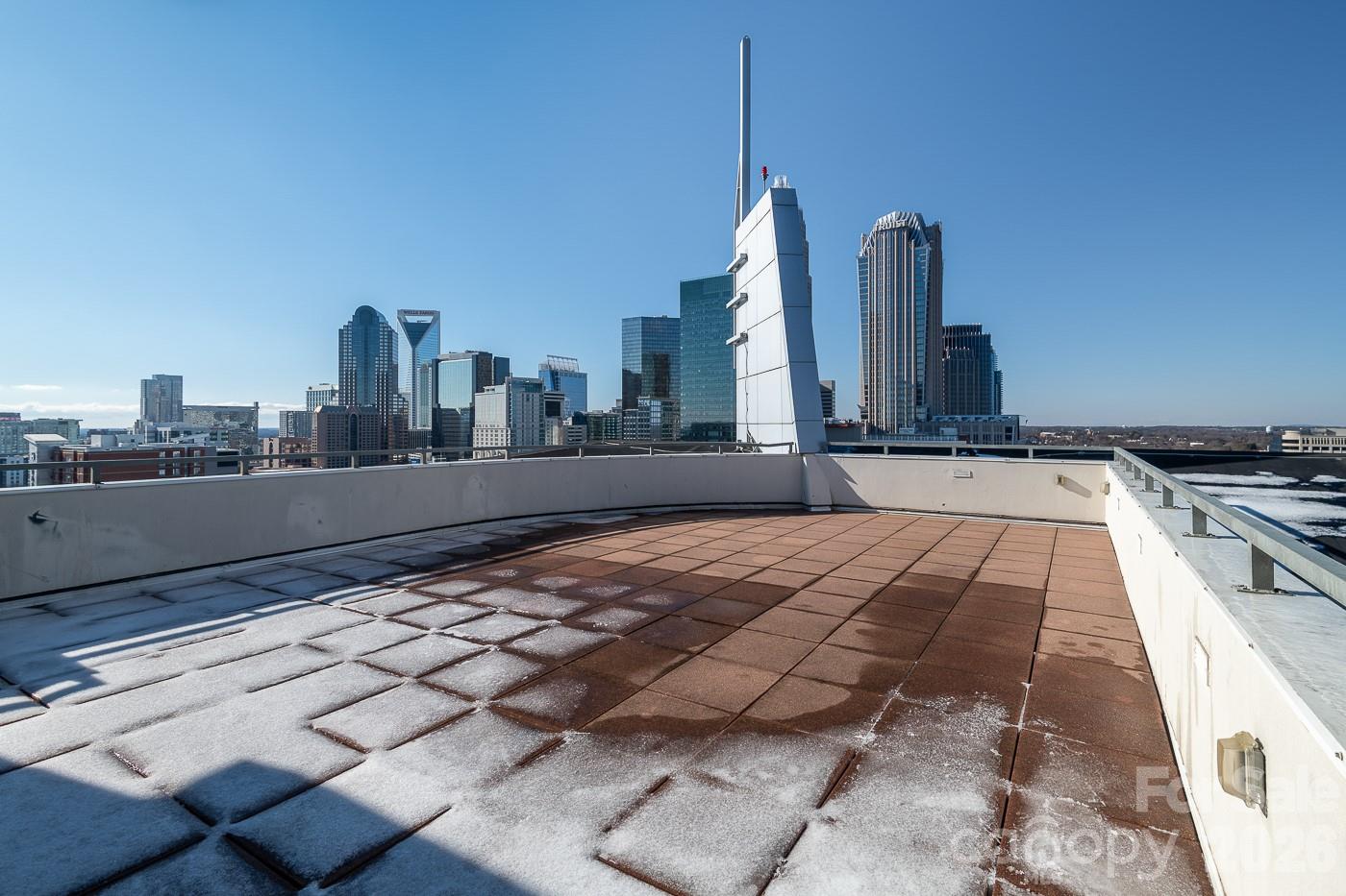 Courtside - Residential