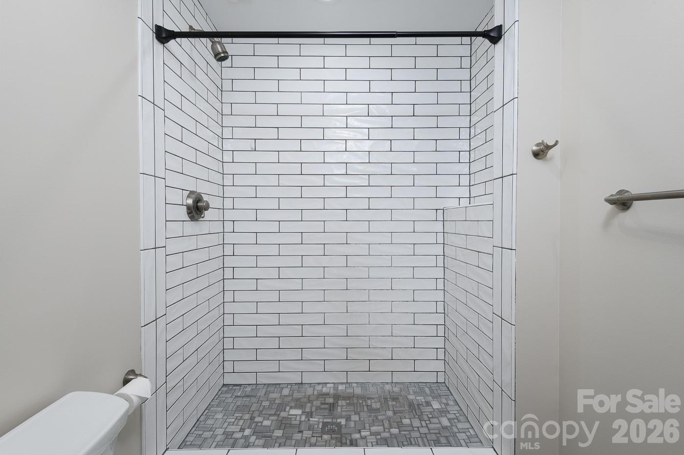 Courtside - Residential