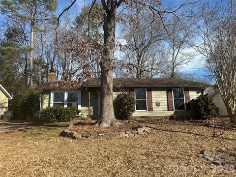 6011 Sunset Chase Lane Charlotte NC 28212